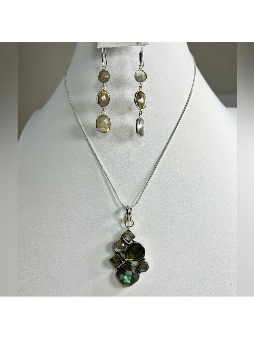 925 Faceted Labradorite Pendant & Earrings Gemstone Set